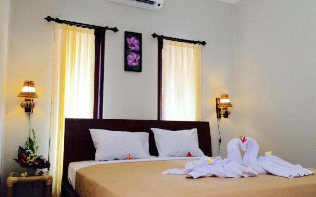 Suwardika Homestay and Dormitory - Hostel