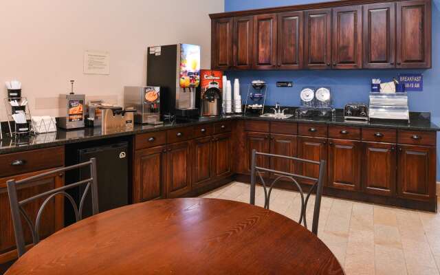 Americas Best Value Inn & Suites St. Clairsville Wheeling