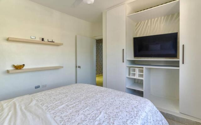 Cozy 1BR With Balcony in Santo Domingo