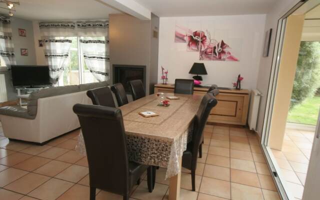 Authentic Villa in Erdeven France With Jacuzzi
