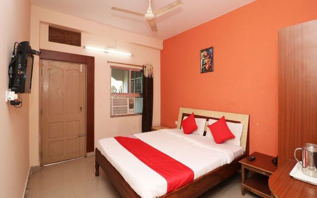 OYO 3012 Hotel Nayak Plaza