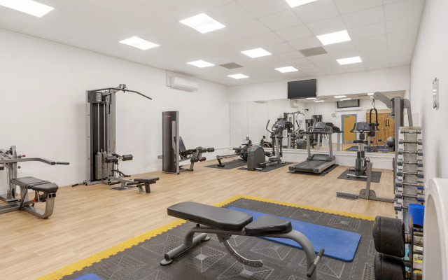 Woodford Bridge Country Club