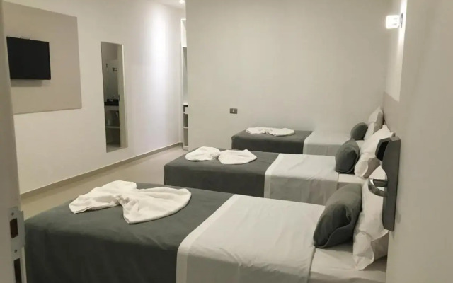 Uno Hotel