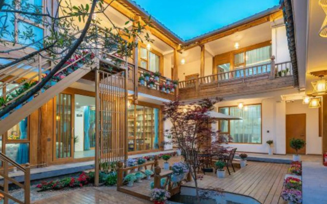 Yi Jing Inn