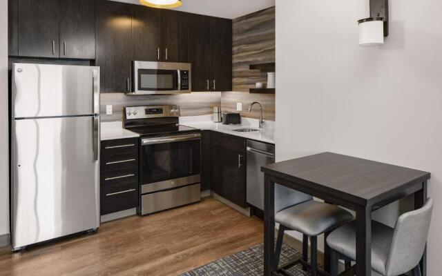 Residence Inn by Marriott Detroit Farmington Hills