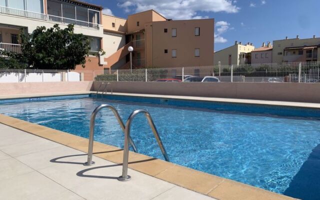 Les Cristallines 30946