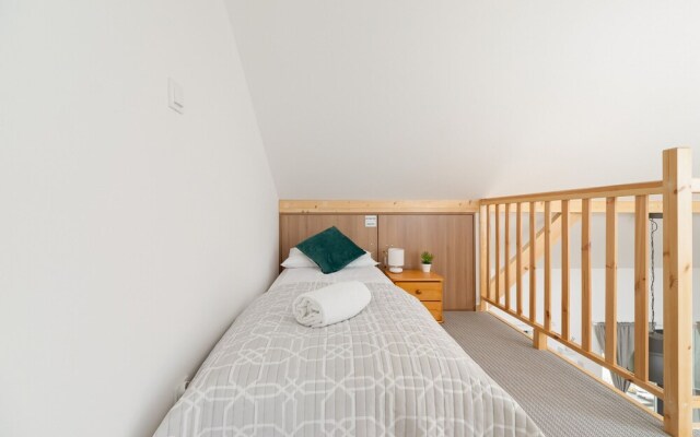 Prestige Golden View Wellness Apartments