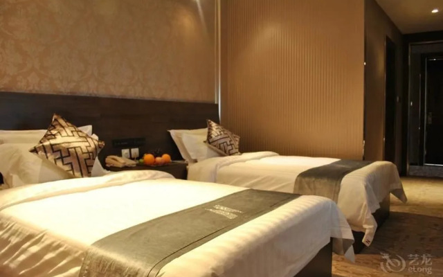 Dali N-Hotel