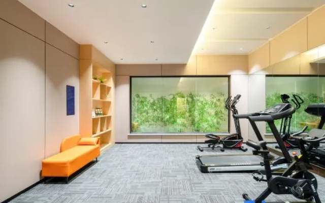Yeste International Hotel (Liuzhou Cruise Terminal Shuangyu Hui River View Branch) – Sports – Liuzhou
