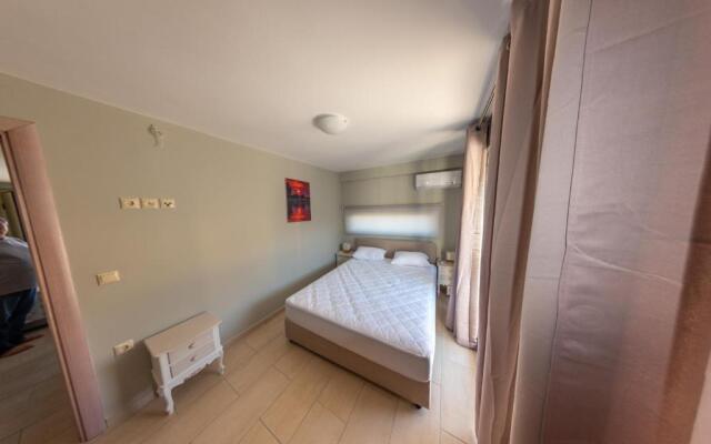 Filippos Apartments
