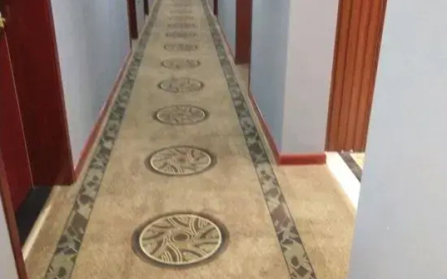 Xi'an Lianhu District Hospitality Hotel