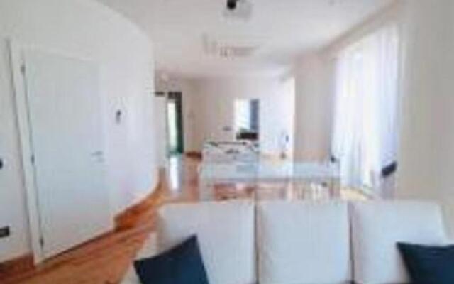 Tiffany's Lifestyle Suites