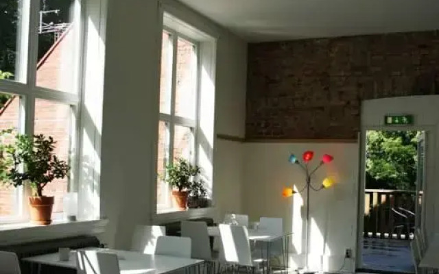 Valnöt & Kaprifol Vandrarhem