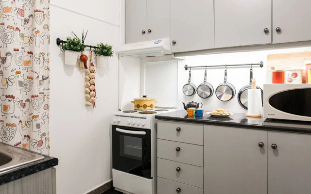 Nephiria's Art House, Under the Acropolis