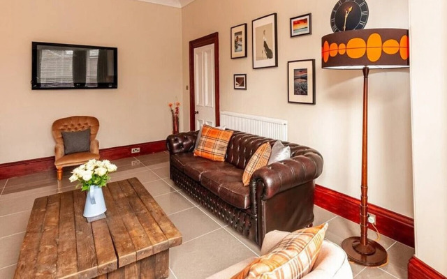 Nelson Manor City Centre Townhouse