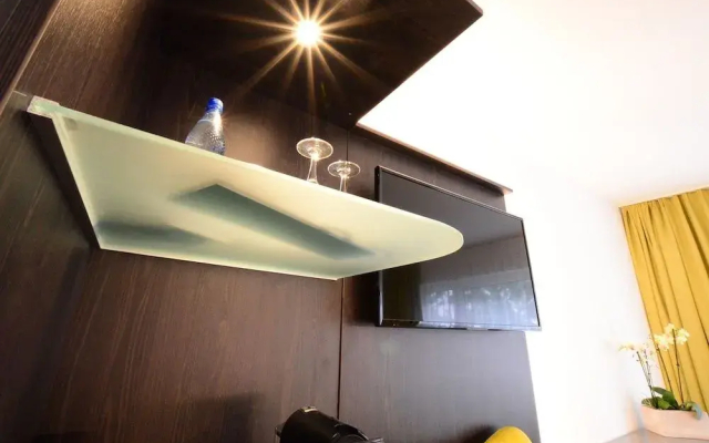 Luxstay