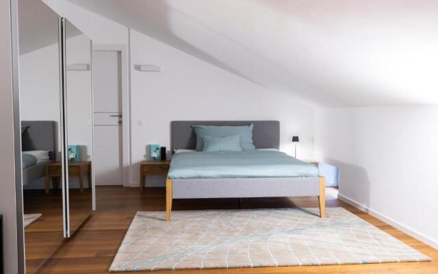 Walters Balcony Suite