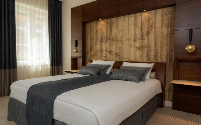 Mamaison Le Regina Boutique Hotel