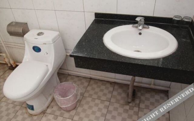 Zhangbei Bailing Hotel