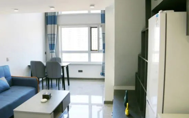 Duben Xiong Rizu Apartment