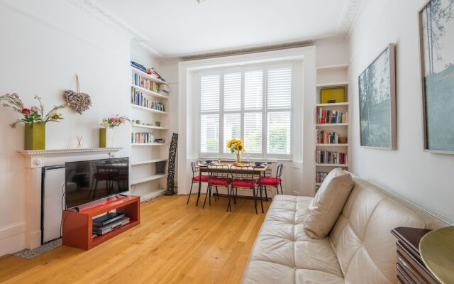 Delightful Notting Hill Home near Hyde Park