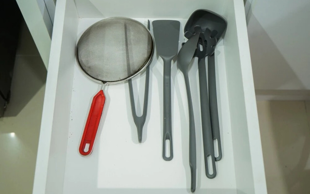 Cozy 2br at Signature Park Grande Apartment