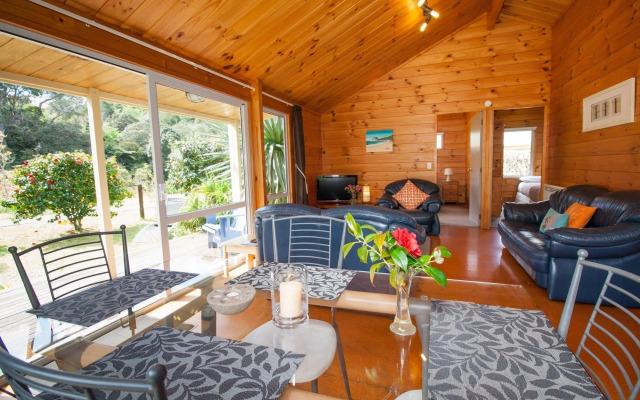 Tatahi Lodge Beach Resort