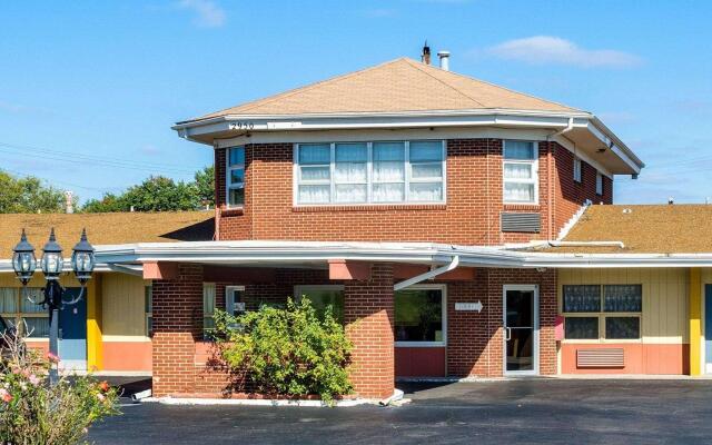 Econo Lodge Topeka Blvd.