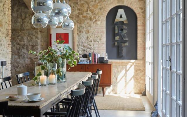 llimona suites