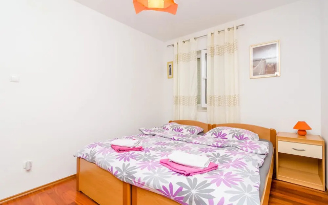 Apartment Villa Mikica