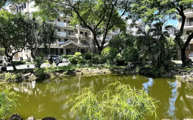 Rosewood Pointe Luxury Residences