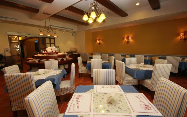 Muen Hot Spring Hotel