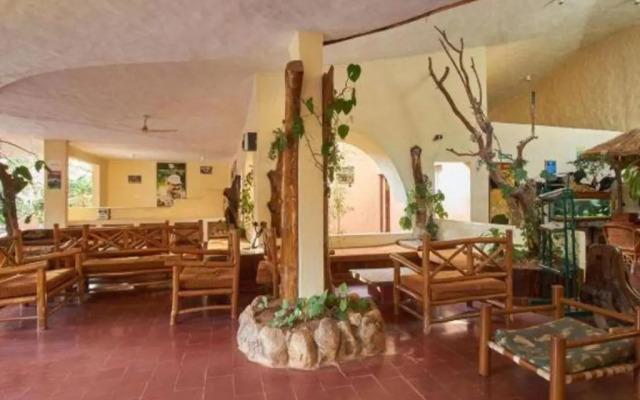 Country Club Wildlife Resort