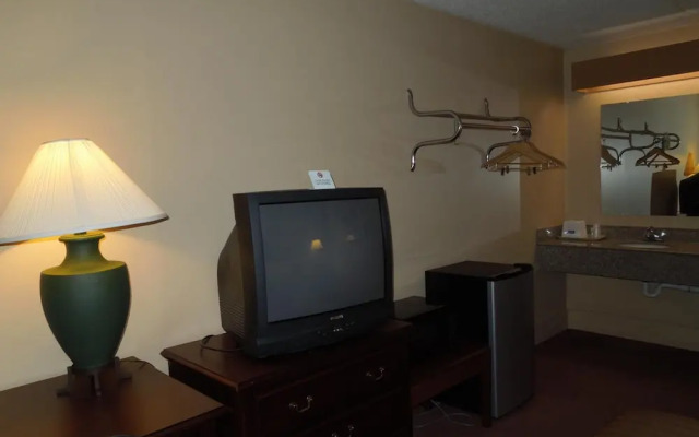 Hilltop Inn
