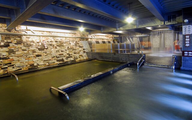 Ming Lu Holiday Hotel