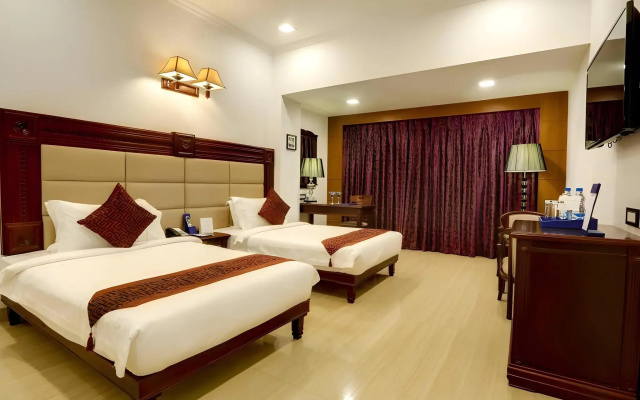Golden Chariot Vasai - Hotel and Spa