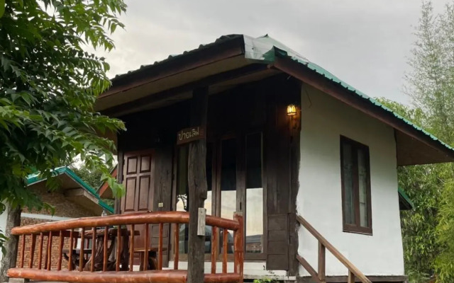 Pai Love & Baan Chon Phao Resort