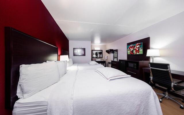 Red Roof Inn PLUS+ Huntsville - Madison