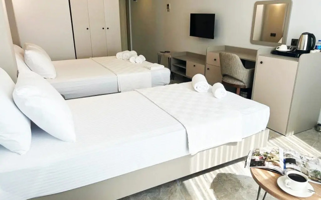 01 Nova Otel