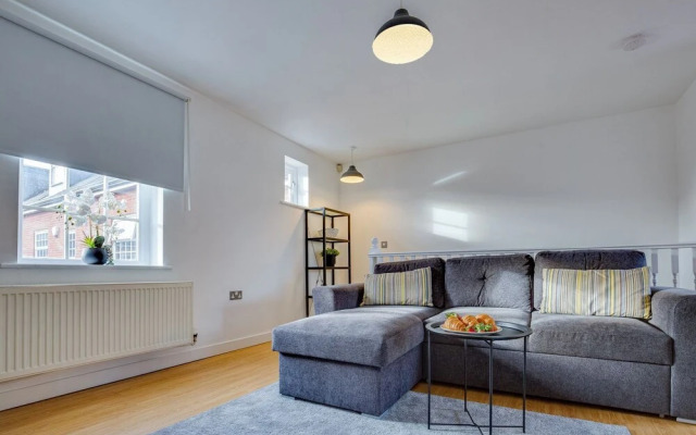 Quaint 1 Bedroom 1st Floor Flat