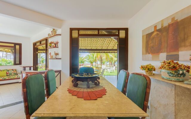 GB18 Maravilhosa Casa Pé na Areia