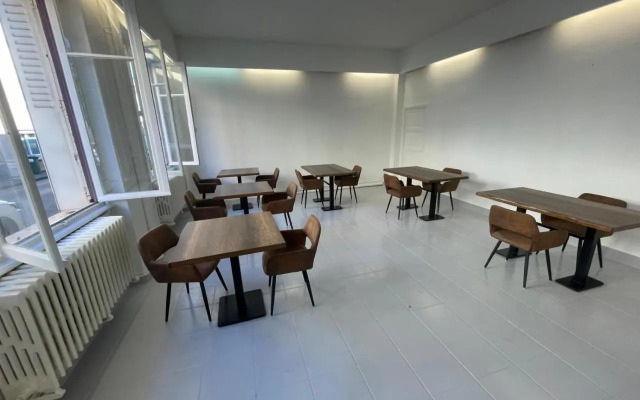 Inter Hotel Aeroport