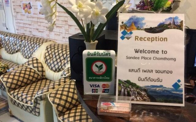 Sandee Place Chomthong