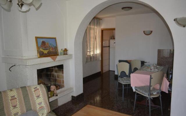 Apartments with a parking space Rovinj - 18206