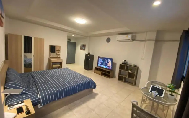 84 Bar ve Konuk Evimiz