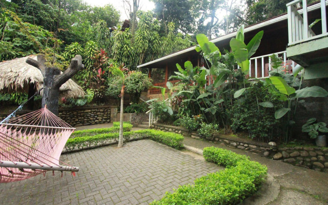 Santa Elena Hostel Resort