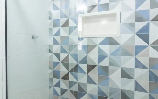 Comfort in the Heart of Rio Rb1701