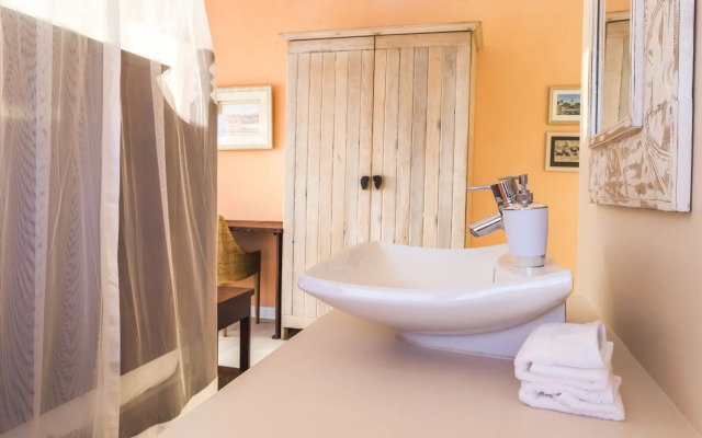 Villa Maji Bed & Breakfast
