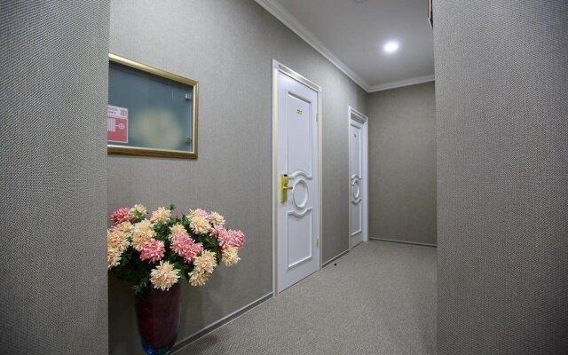 Отель «Лыбидь Плаза»