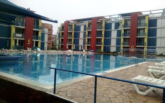 Studios in Complex Elit 4